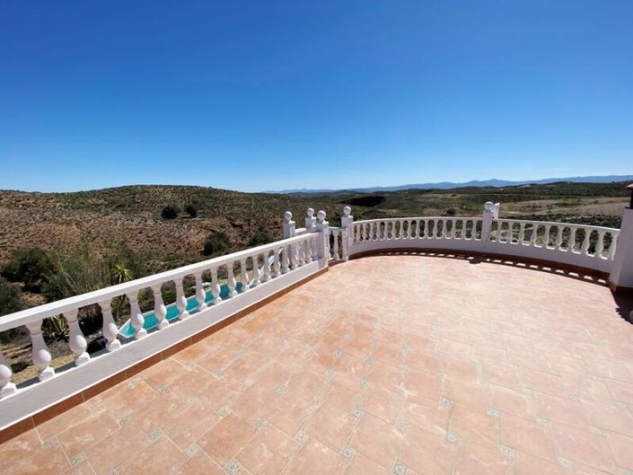 Image No.39-3 Bed Villa for sale