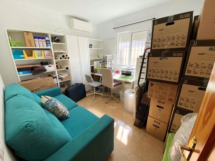 Image No.28-3 Bed Villa for sale