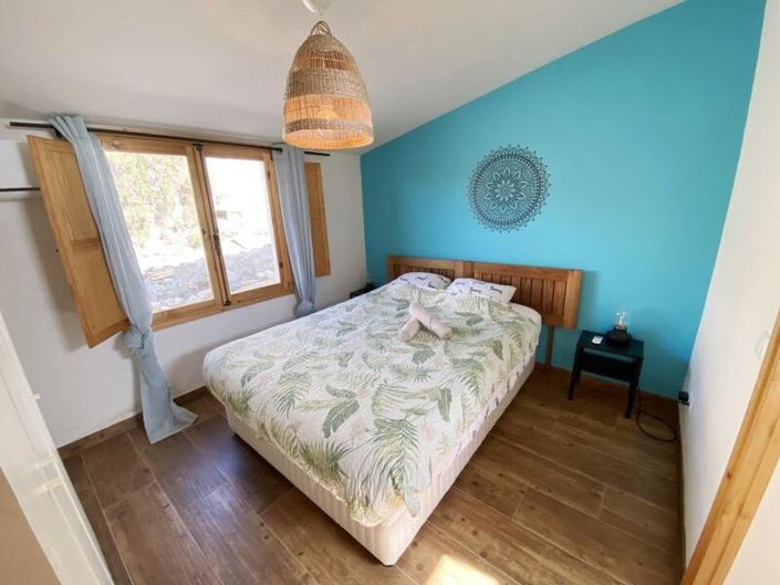 Image No.31-9 Bed Property for sale