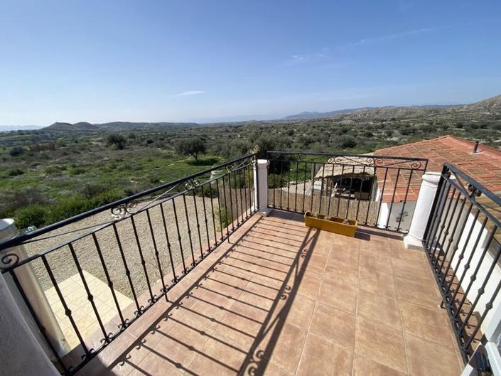 Image No.36-9 Bed Property for sale