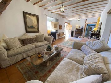 vh2542-country-house-for-sale-in-velez-rubio-