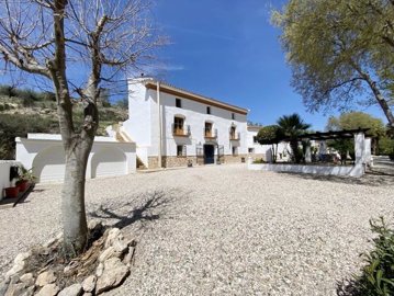 vh2549-country-house-for-sale-in-velez-rubio-