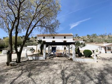 vh2549-country-house-for-sale-in-velez-rubio-