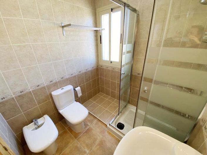 Image No.25-2 Bed Villa for sale