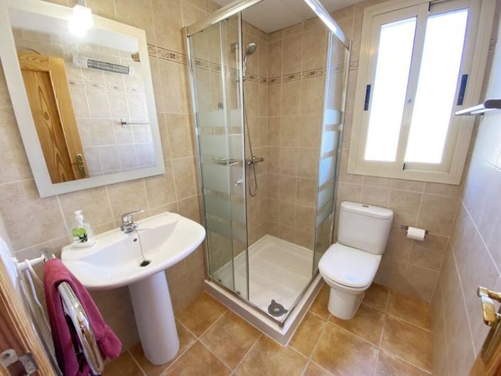 Image No.29-2 Bed Villa for sale