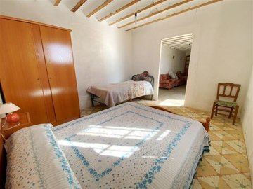 vh2548-country-house-for-sale-in-rambla-de-ta