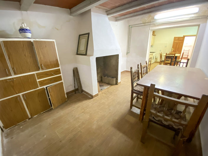 Image No.20-4 Bed Property for sale