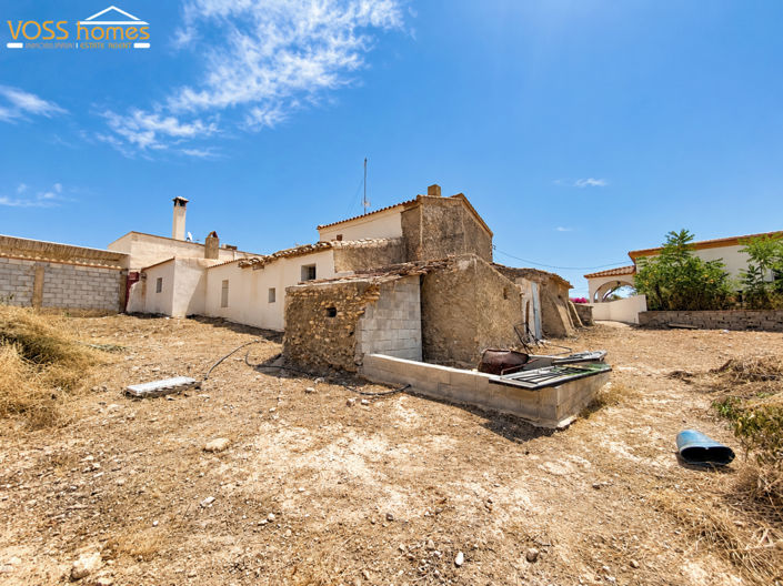 Image No.26-4 Bed Property for sale