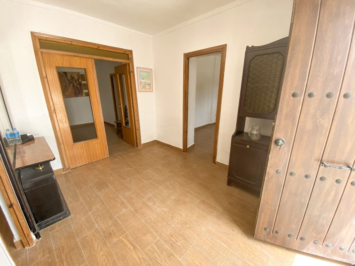 Image No.3-4 Bed Property for sale