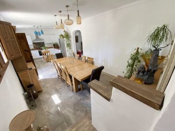 vh2558-country-house-for-sale-in-huercal-over