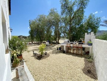 vh2558-country-house-for-sale-in-huercal-over