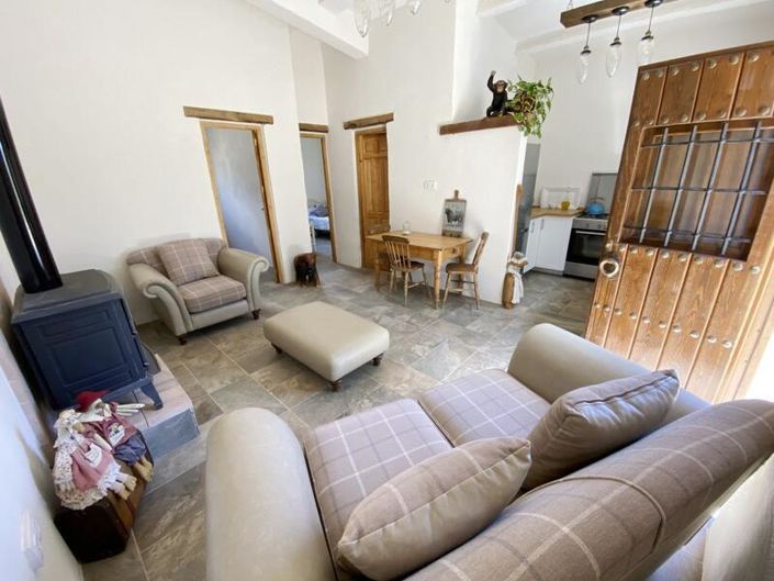 Image No.31-5 Bed Property for sale