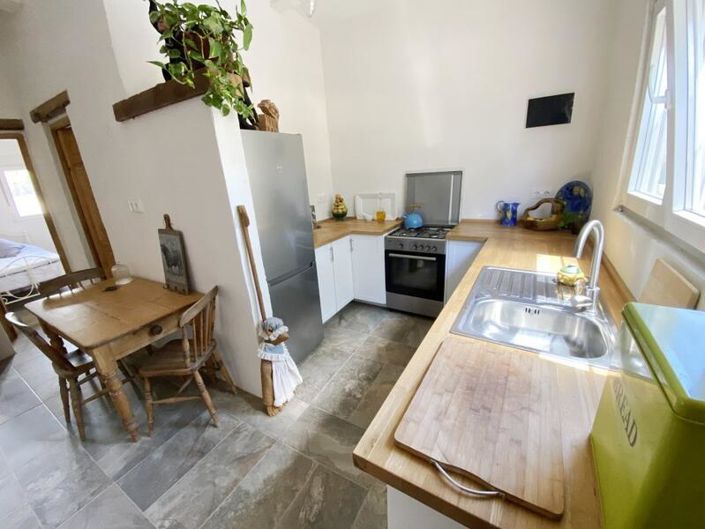 Image No.33-5 Bed Property for sale