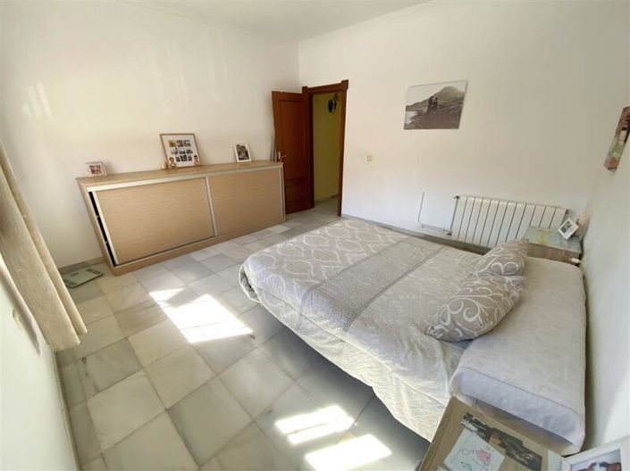 Image No.8-Villa de 4 chambres à vendre à Huercal-Overa