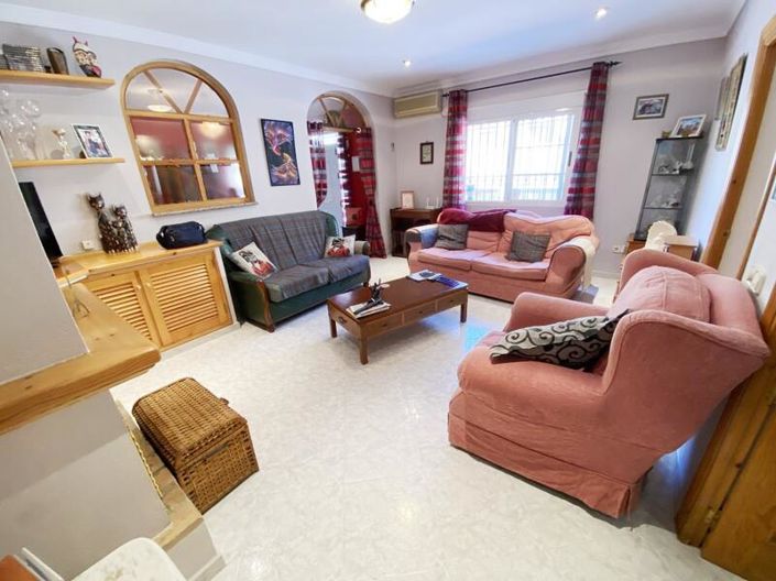 Image No.9-4 Bed Property for sale