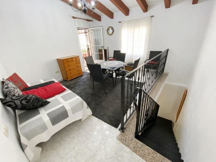 Image No.18-4 Bed Property for sale