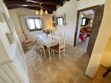 vh2581-country-house-for-sale-in-huercal-over