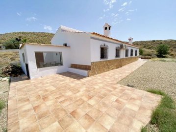 vh2582-country-house-for-sale-in-huercal-over