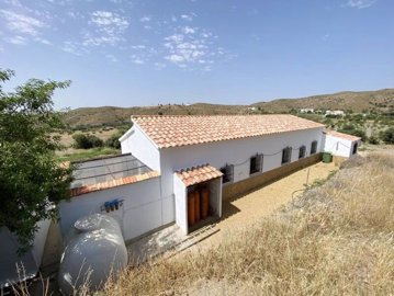 vh2582-country-house-for-sale-in-huercal-over