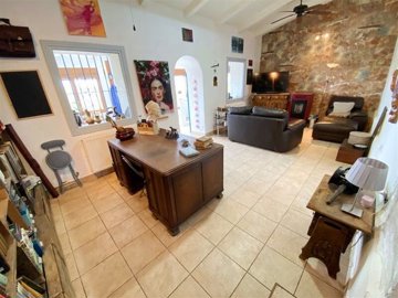 vh2583-country-house-for-sale-in-huercal-over