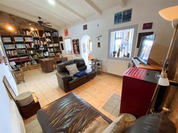 vh2583-country-house-for-sale-in-huercal-over