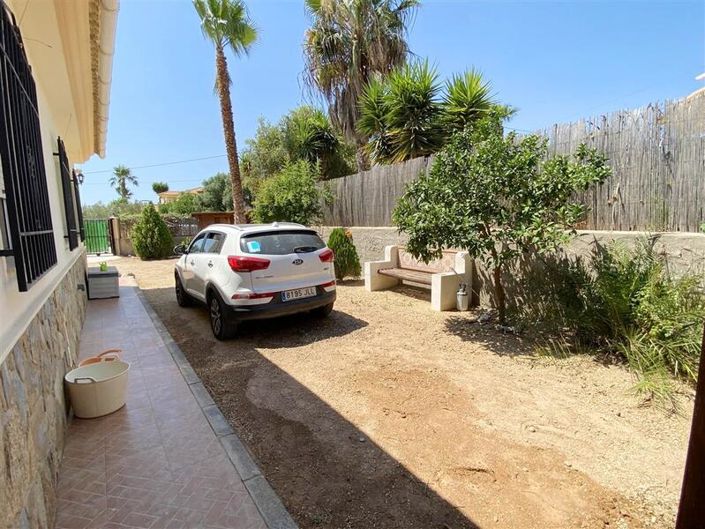 Image No.26-3 Bed Villa for sale