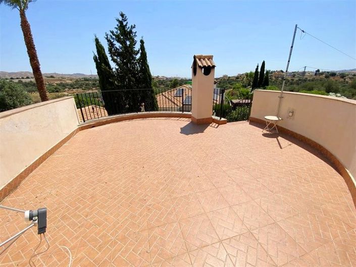 Image No.32-3 Bed Villa for sale