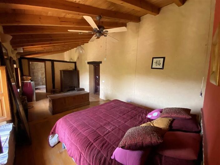 Image No.21-4 Bed Property for sale