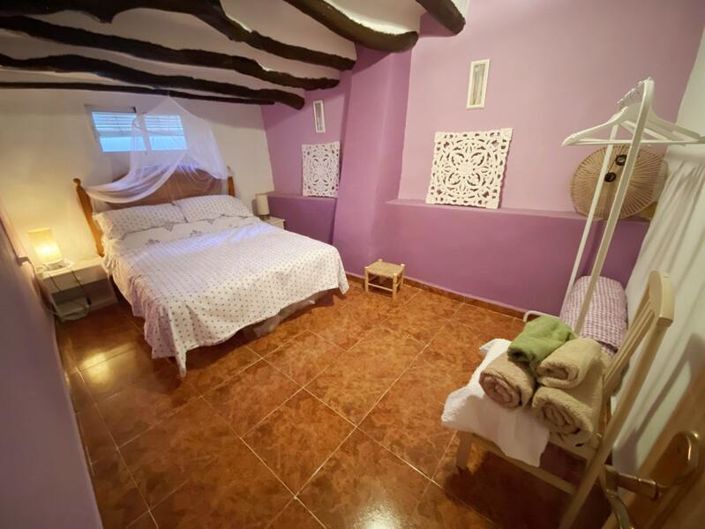 Image No.33-4 Bed Property for sale