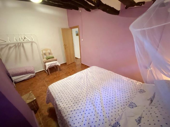 Image No.35-4 Bed Property for sale