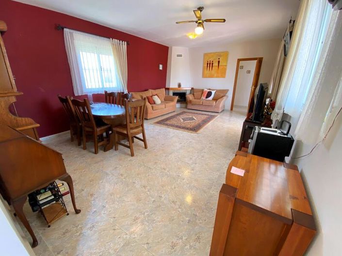 Image No.4-3 Bed Villa for sale