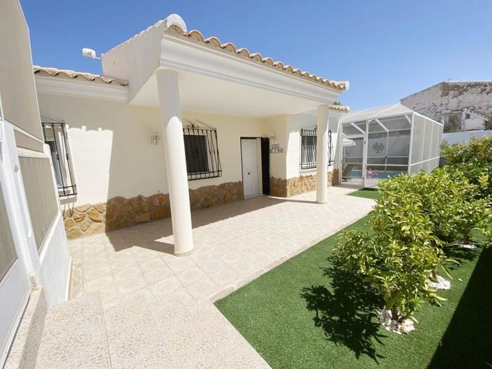 Image No.1-2 Bed Villa for sale