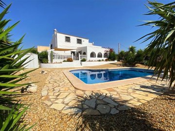 vh2608-country-house-for-sale-in-zurgena-2108