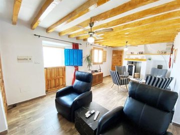 vh2611-country-house-for-sale-in-huercal-over