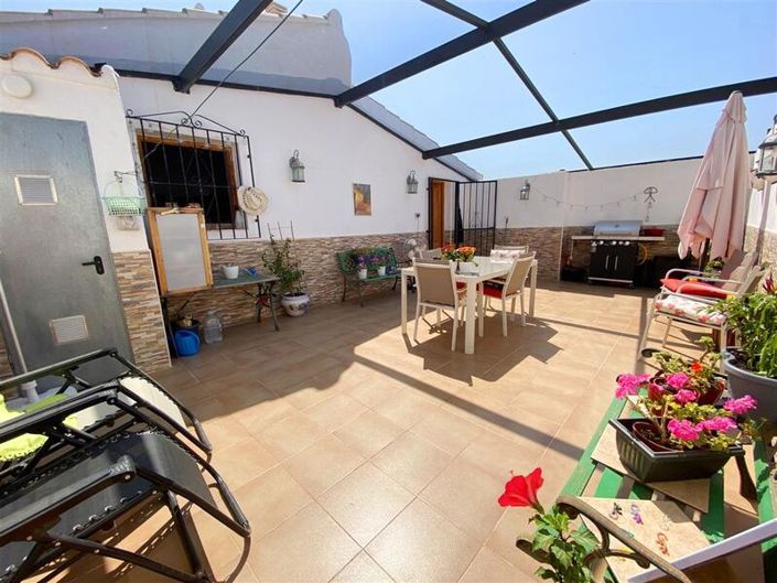 Image No.28-3 Bed Property for sale