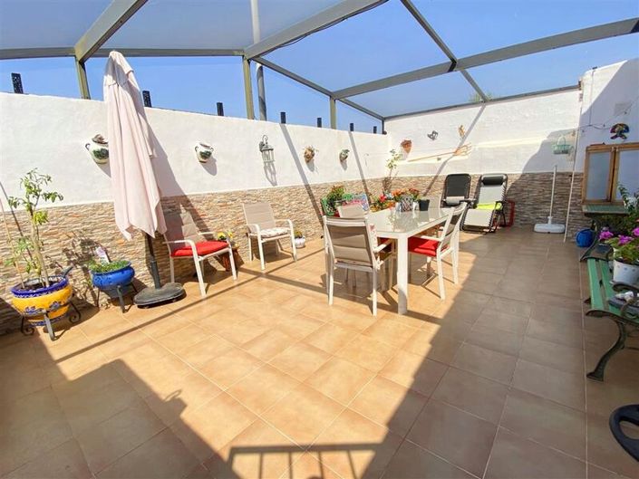 Image No.29-3 Bed Property for sale