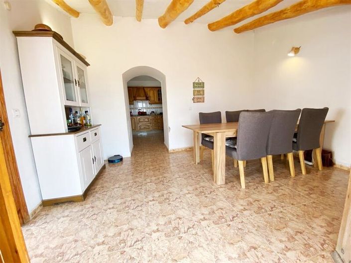 Image No.7-3 Bed Property for sale