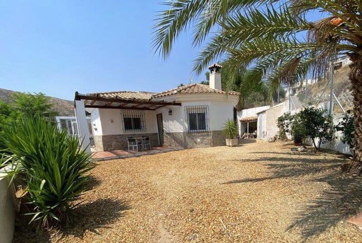 Image No.1-3 Bed Villa for sale