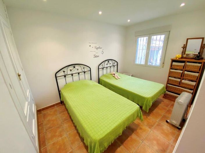 Image No.25-3 Bed Villa for sale