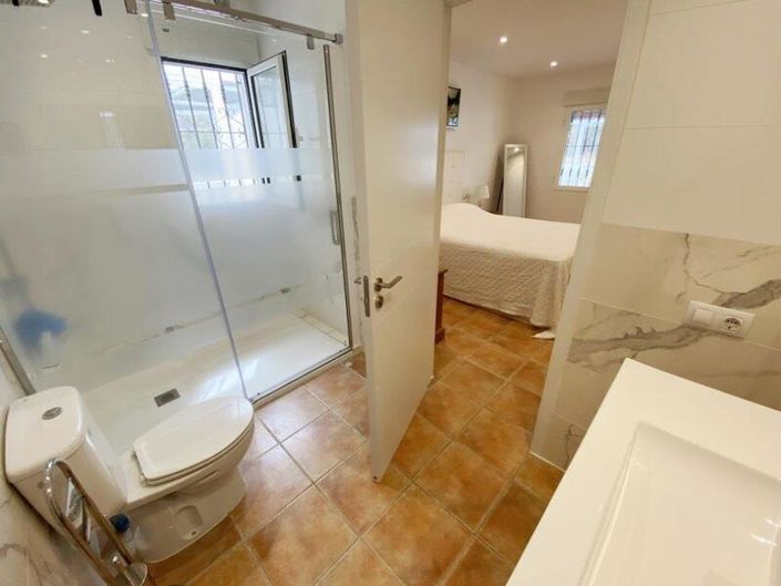 Image No.24-3 Bed Villa for sale