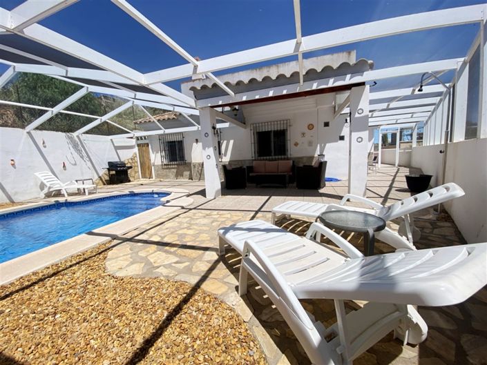 Image No.27-3 Bed Villa for sale