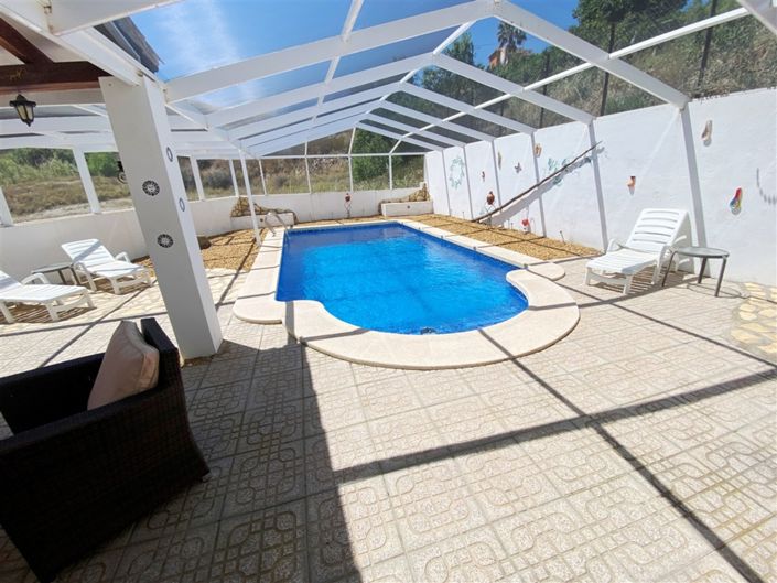 Image No.38-3 Bed Villa for sale