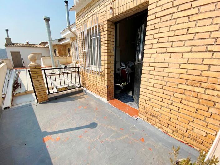 Image No.35-5 Bed Property for sale