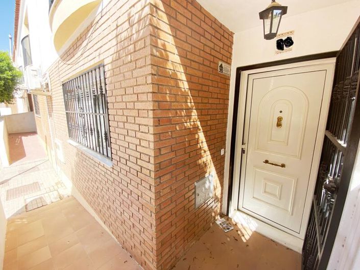 Image No.23-2 Bed Property for sale