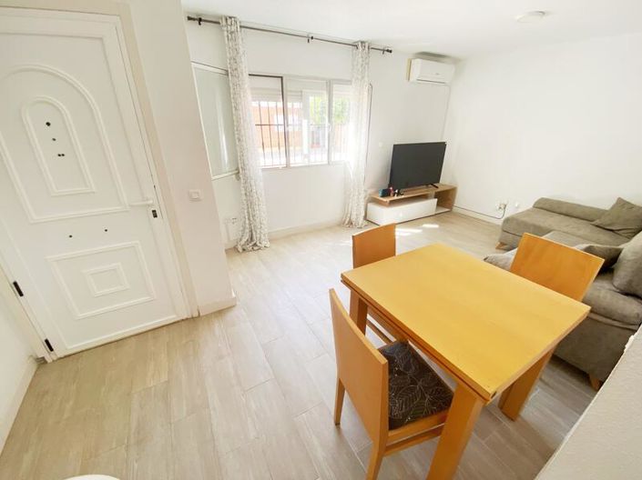 Image No.5-2 Bed Property for sale