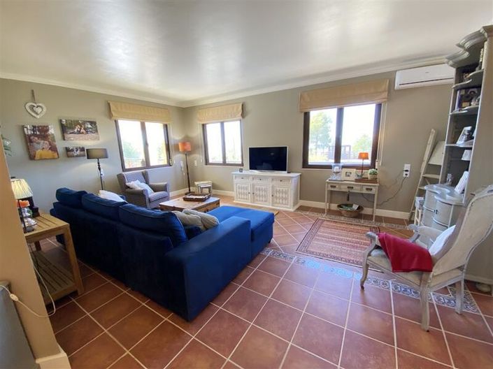 Image No.12-2 Bed Villa for sale