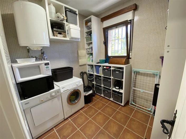 Image No.20-2 Bed Villa for sale