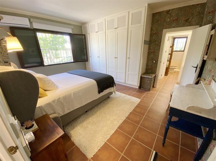 Image No.23-2 Bed Villa for sale