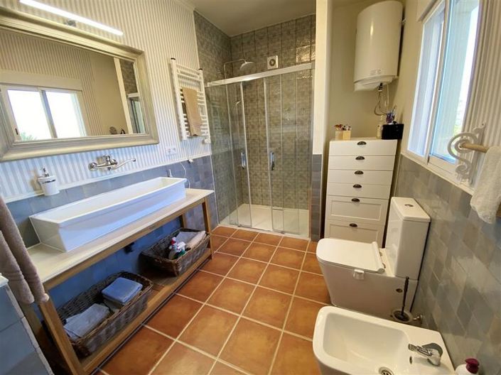 Image No.24-2 Bed Villa for sale