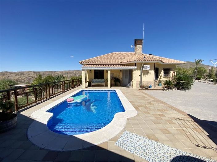 Image No.4-2 Bed Villa for sale